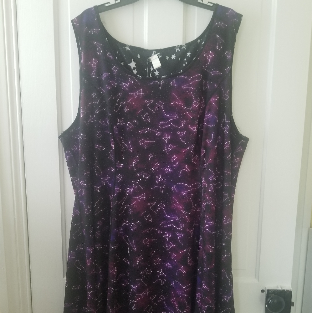 Hot Topic Reversible Skater Dress